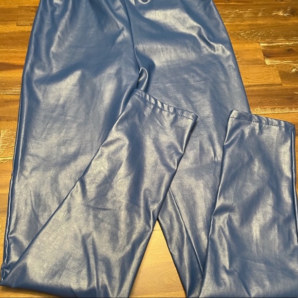 *SOLD* - Picture 3 of 3